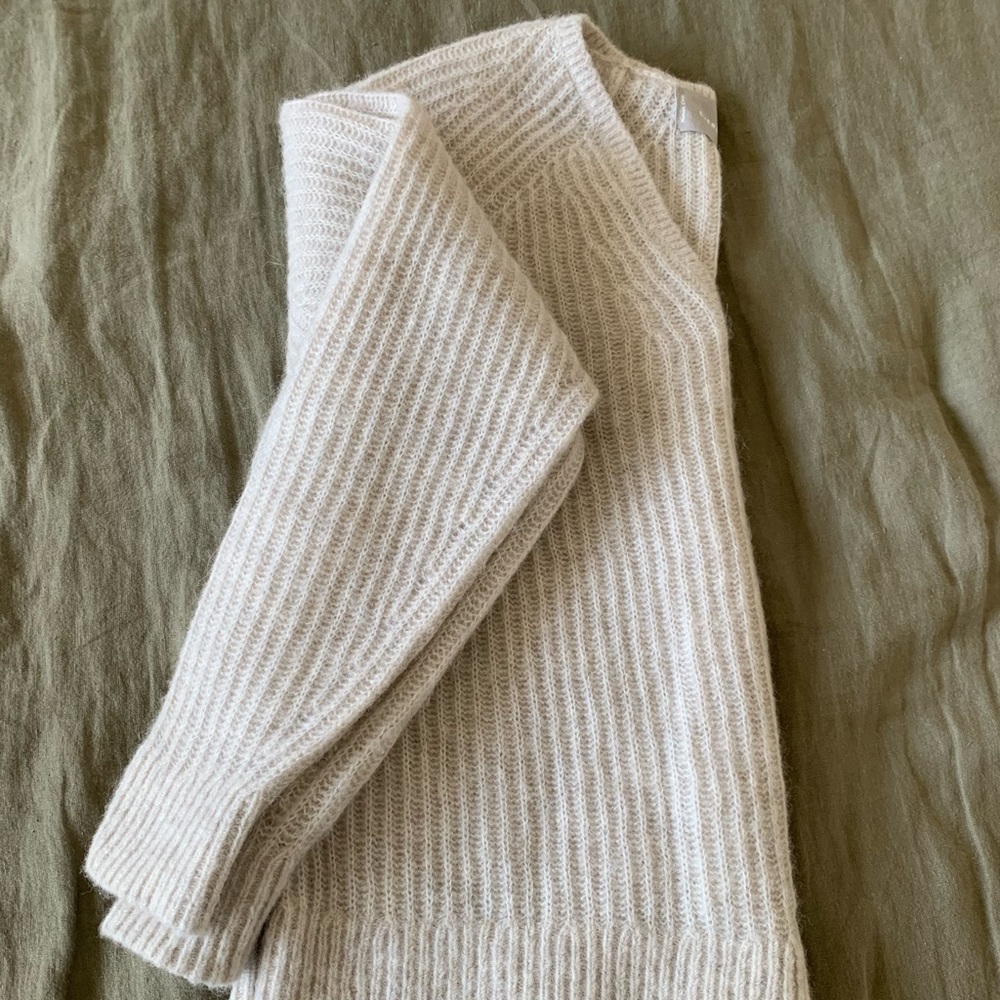 Everlane sweater